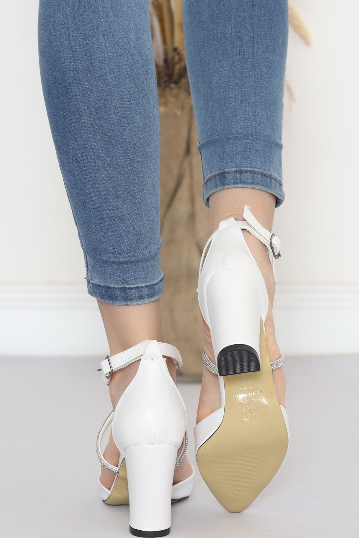 7 Cm Heeled Shoes White - 17311.264.