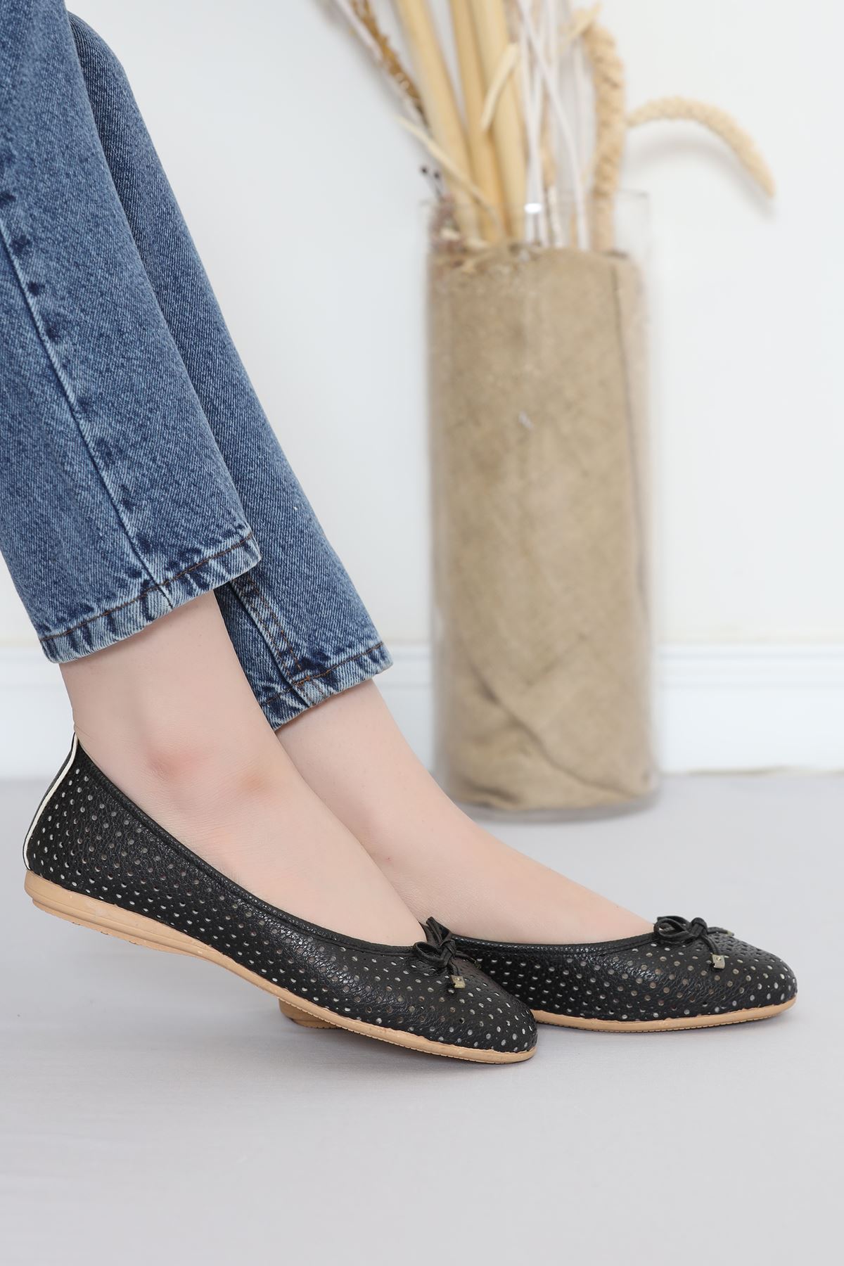 Babet Shoes Black - 18515.264.