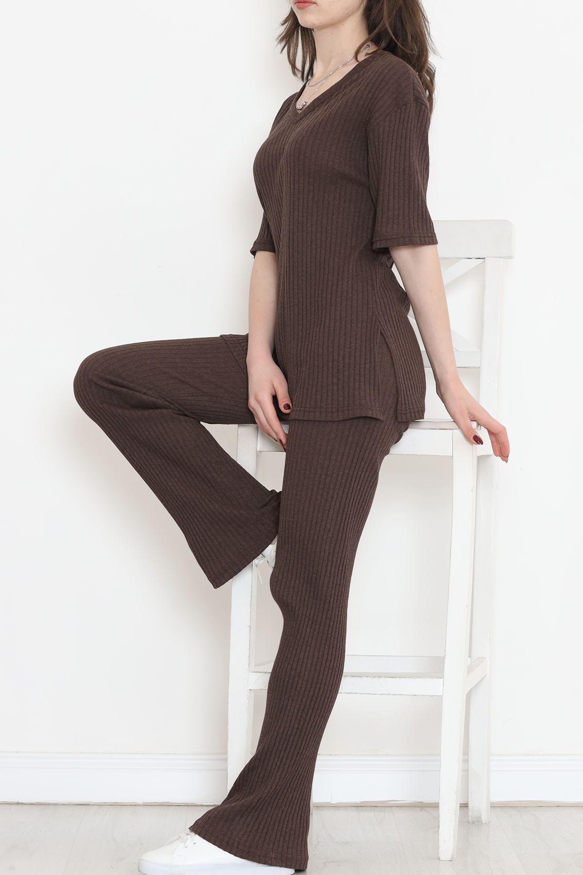 V-Neck Fitted Suit Coffee - 11230.1567.