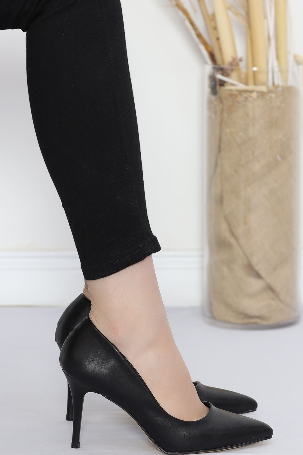 8 Cm Heeled Shoes Black Leather - 17347.264.