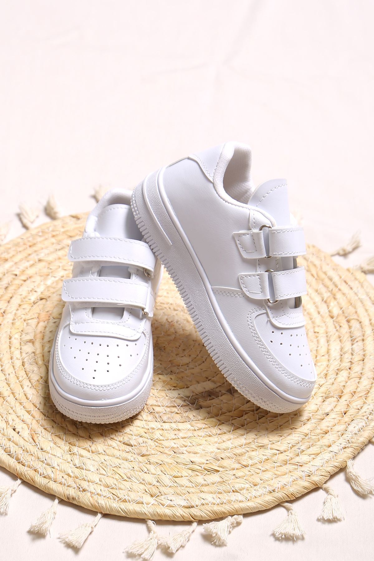 Kids Sneakers White - 18727.264.