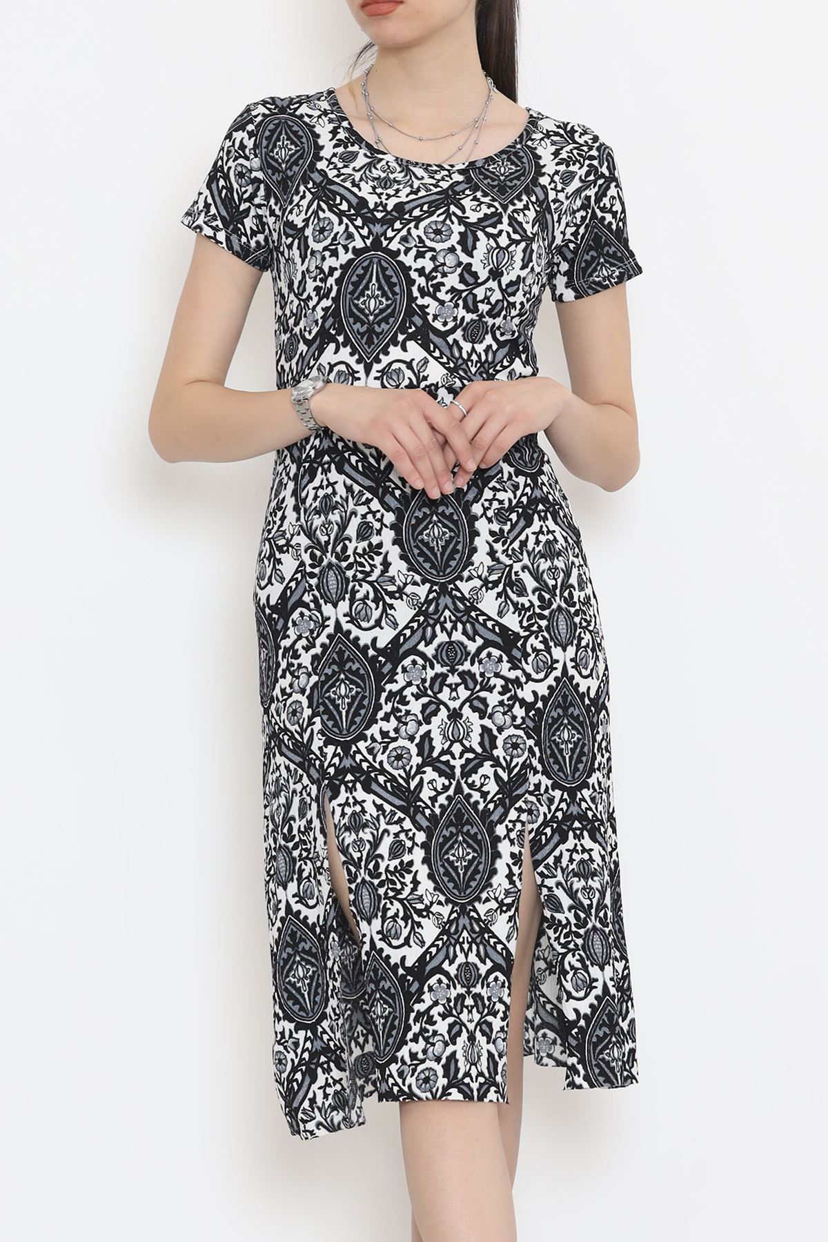 Crew Neck Floral Slit Dress Siyahekru - 18327.555.