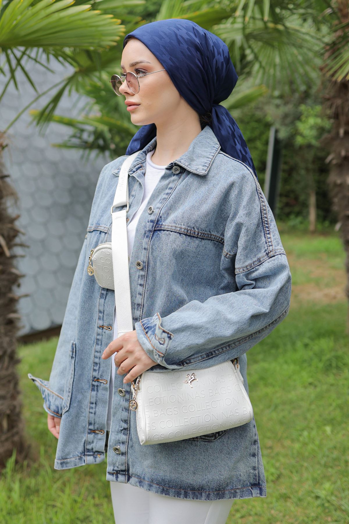 Jeans Jacket with Front Pocket Light Blue - 16696.1778.