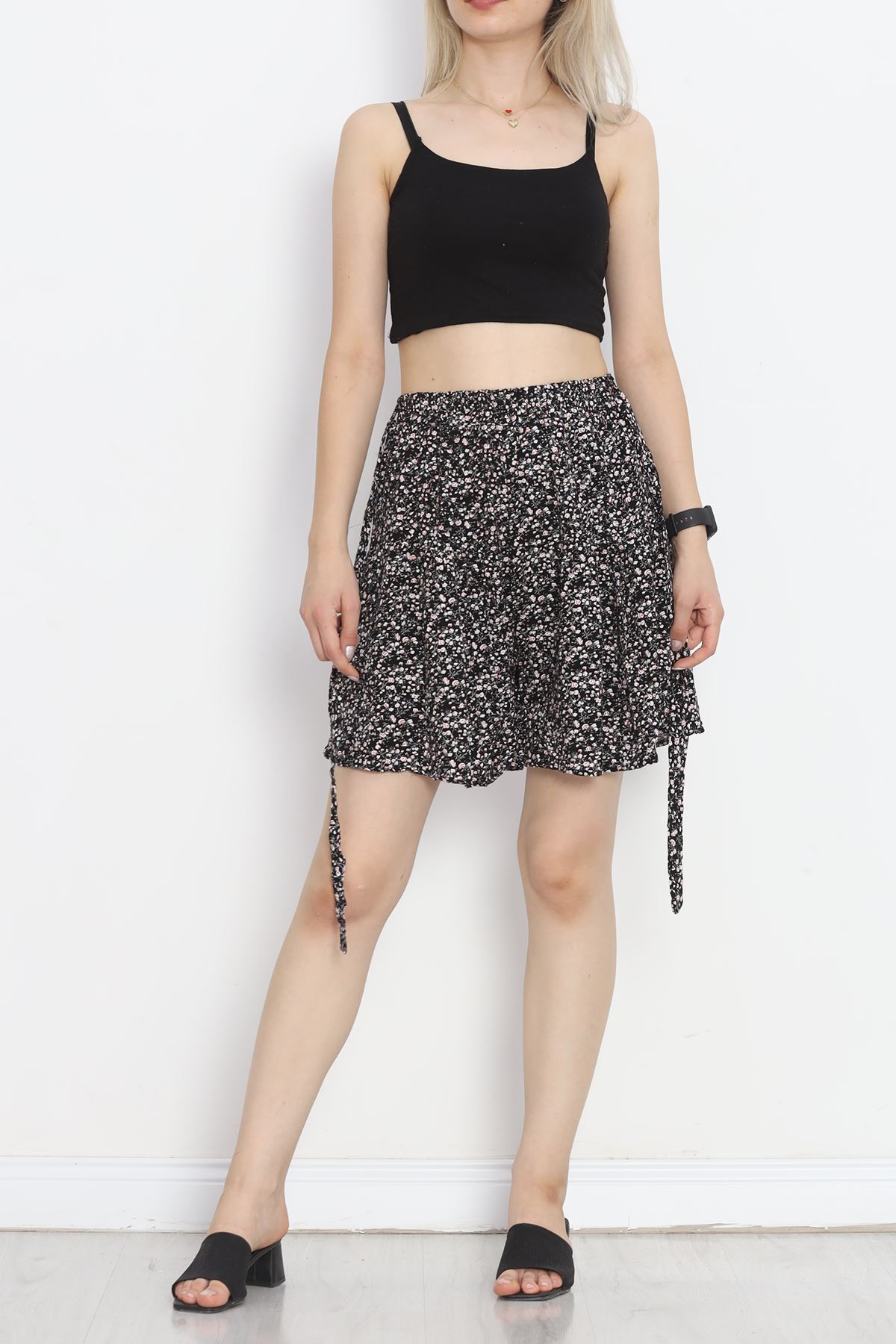 Skirt with Belted Shorts Patterned Black - 16701.1355.