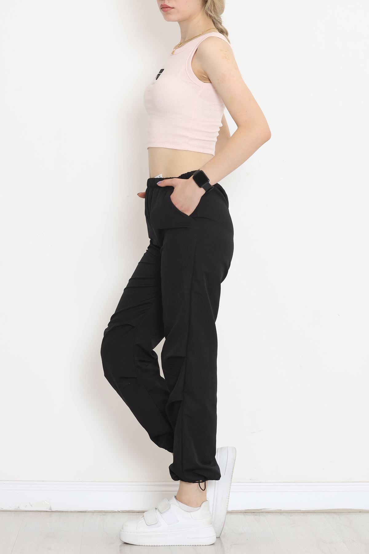 Parachute Fabric Pants Black - 609.1247.