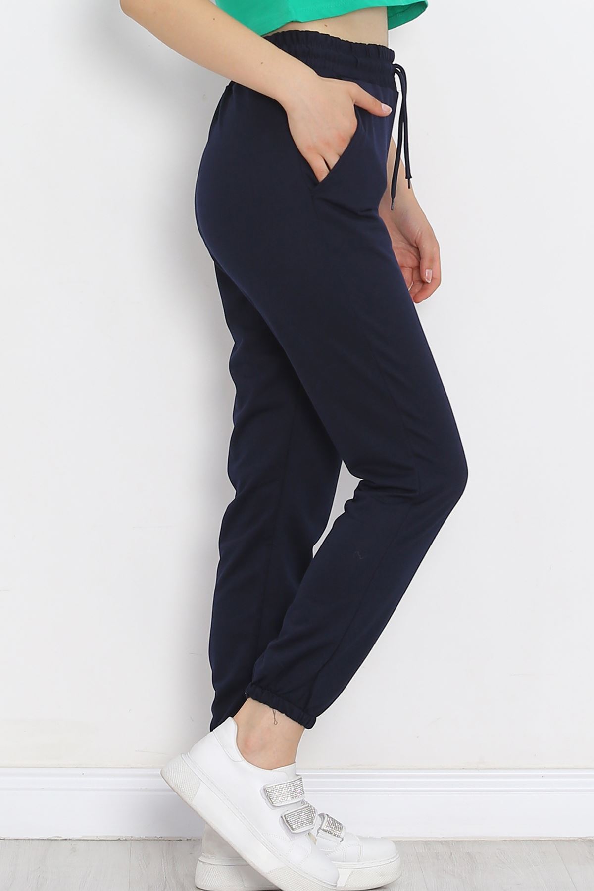 Slim Leg Sweatpants Navy Blue - 18960.1431.