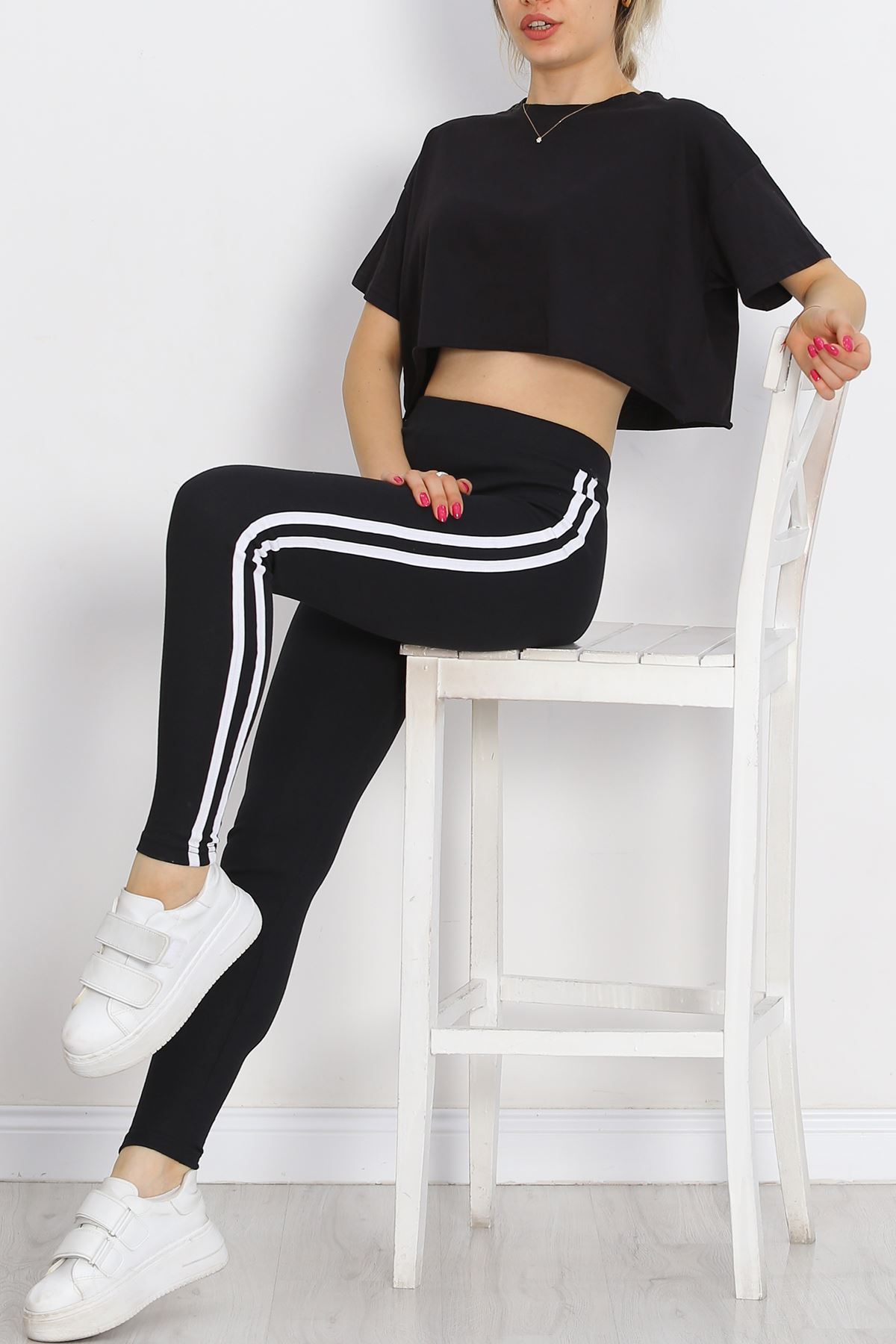 Plus Size Striped Leggings Black and White - 472335.1567.