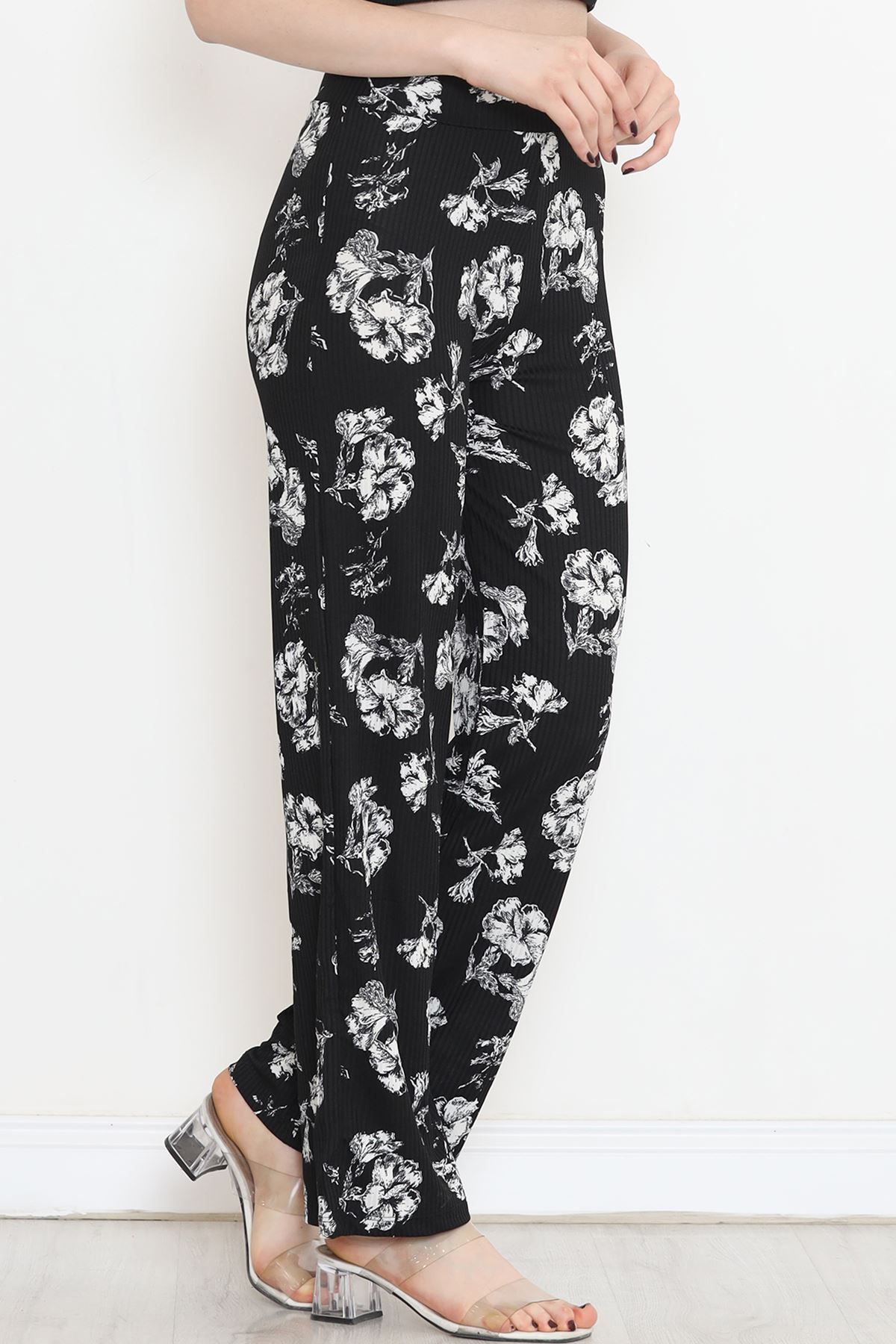 Camisole Pants Black Floral - 2395.555.