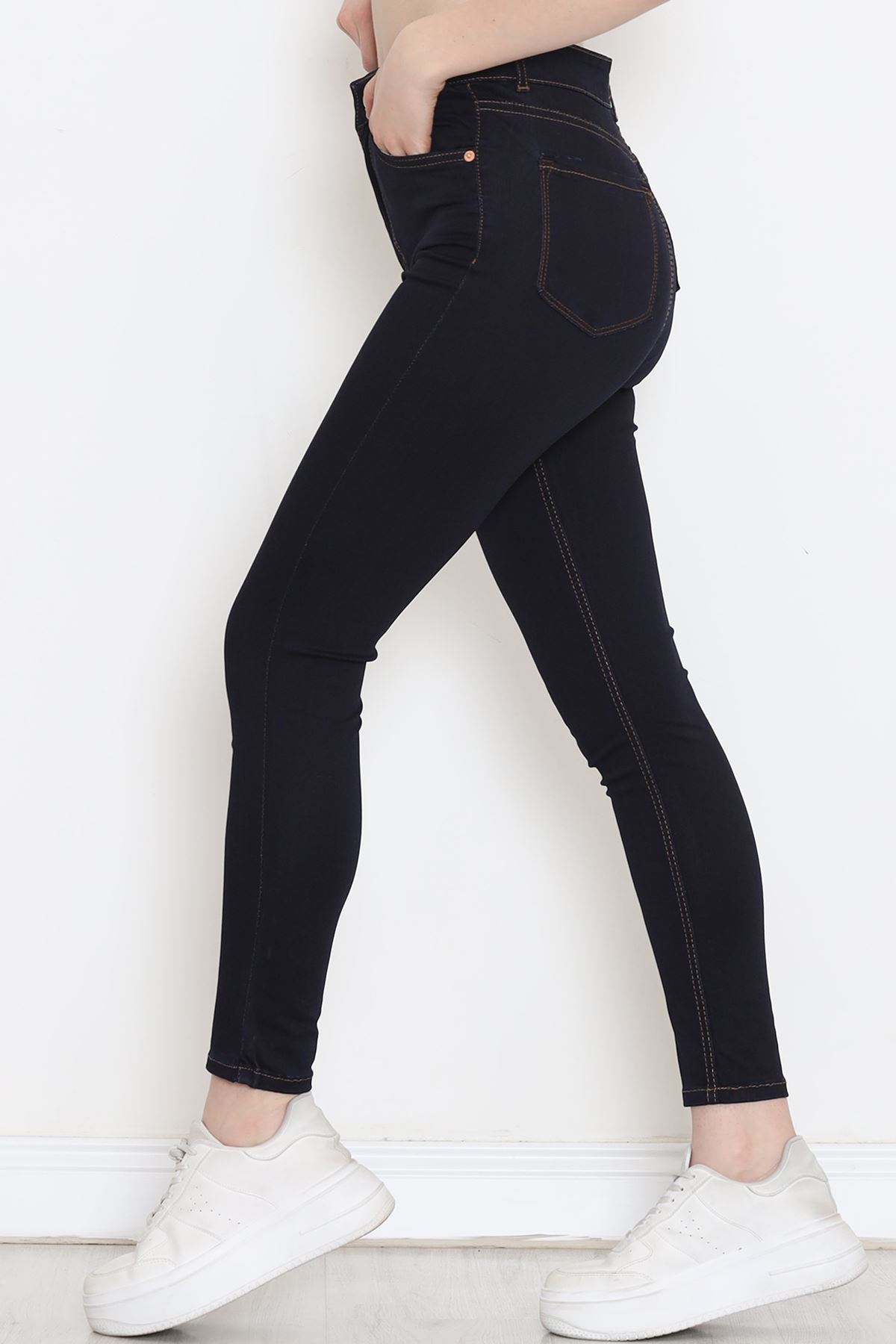 Narrow Leg Jeans Koyulaci - 18223.1431.