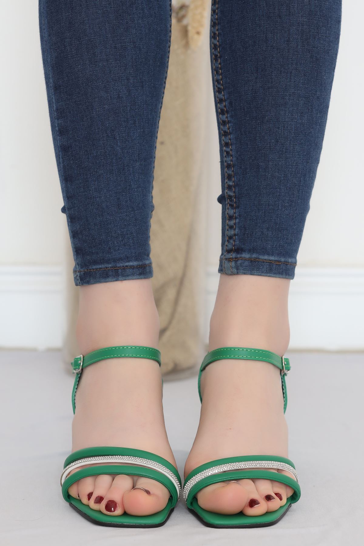 5 Cm Heel Stone Shoes Green - 18501.264.