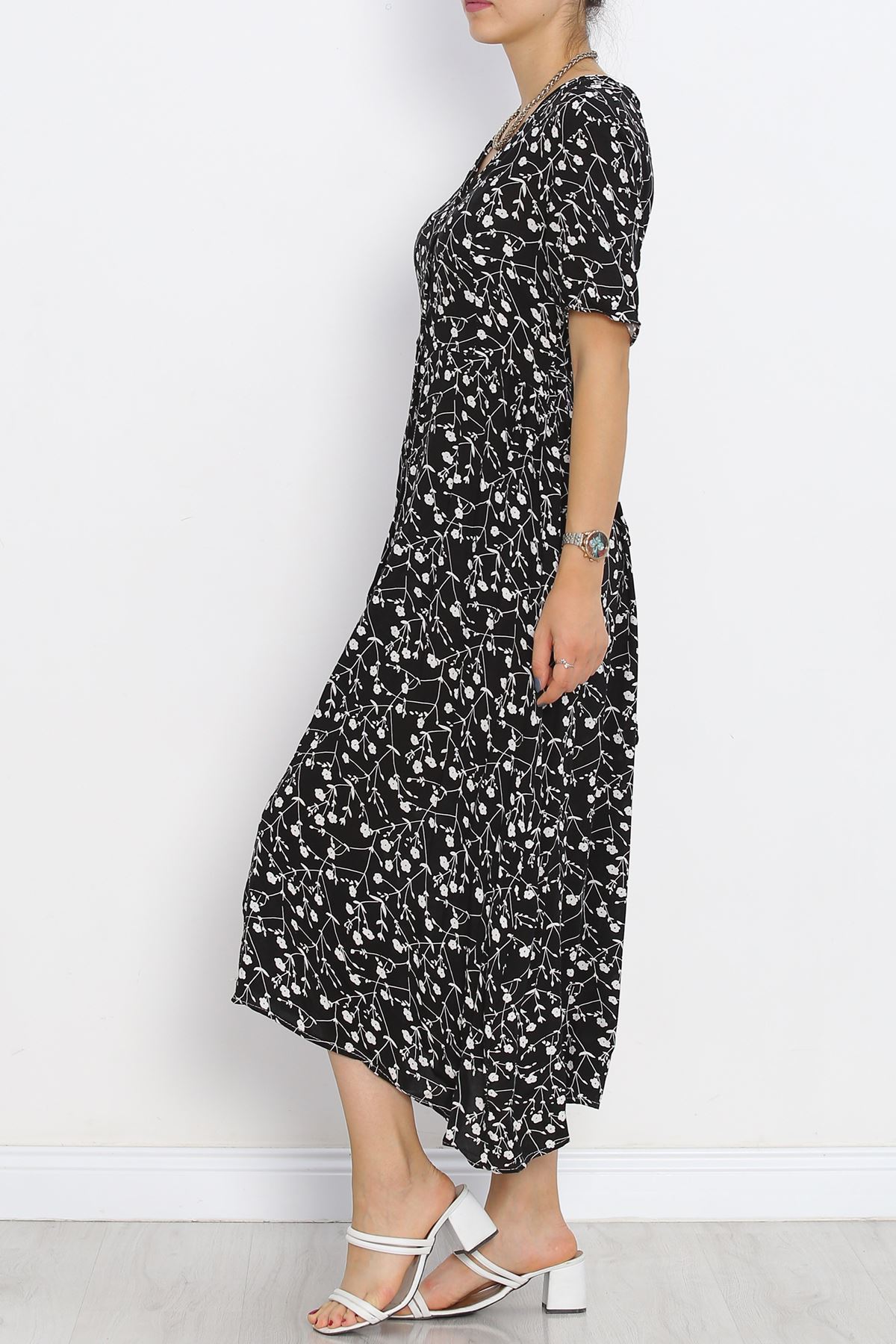 Buttoned Belted Dress Black and White - 716.1247.