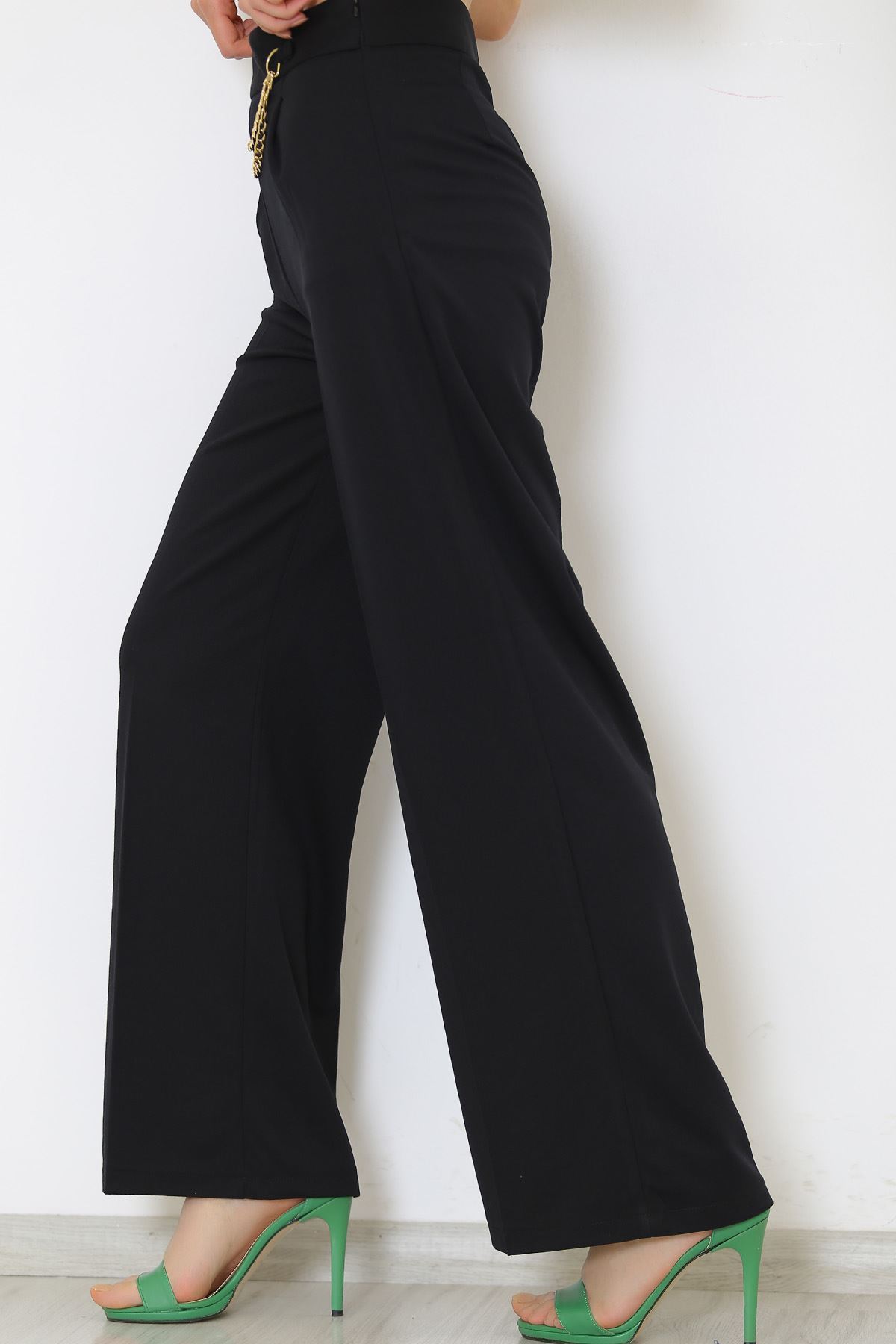 Chain Shaggy Pants Black - 24200.683.