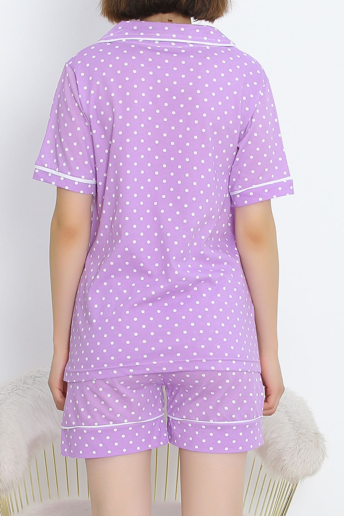 Pajama set with buttoned shorts and polka dots - 18944.1567.