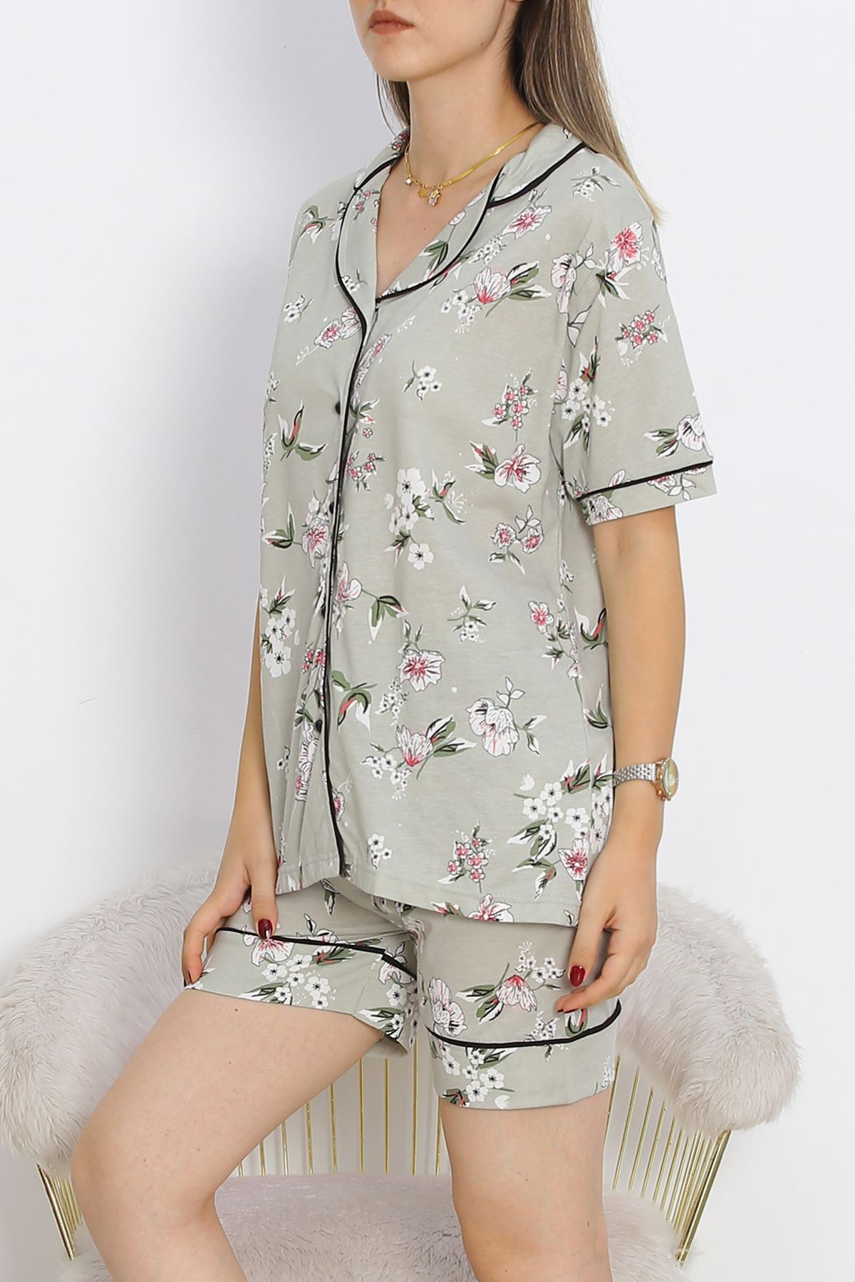 Buttoned Shorts Pajama Set Light Green - 18944.1567.