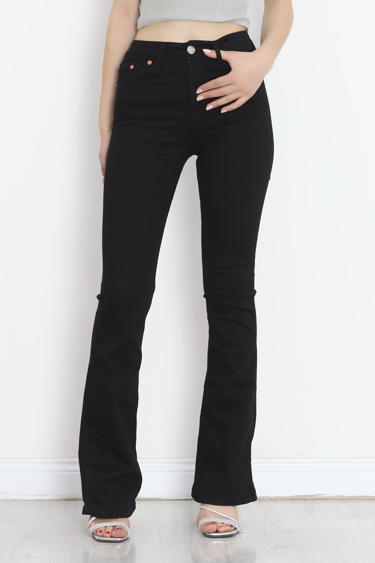 Flared Jeans Dark Black - 18688.1431.