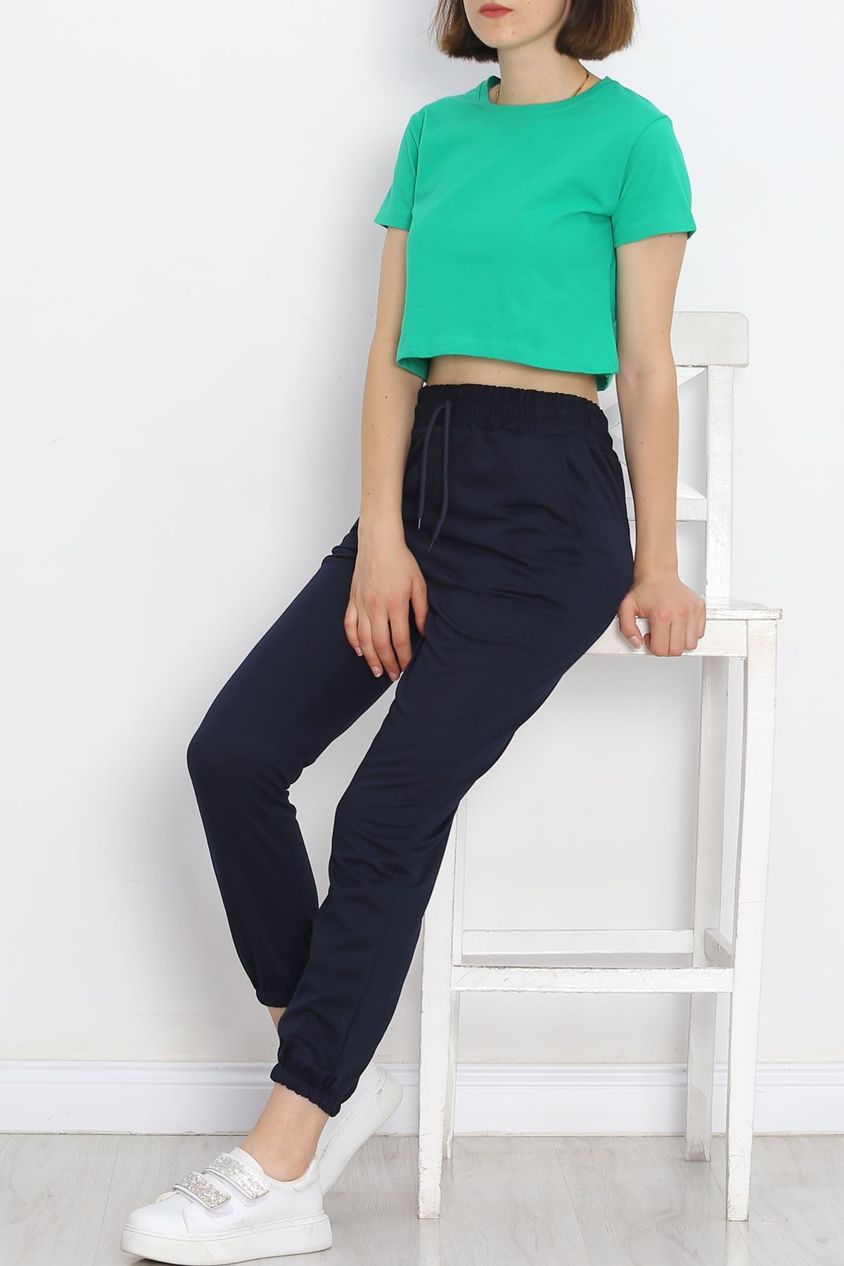 Crew Neck Crop T-shirt Benetton - 18962.1247.