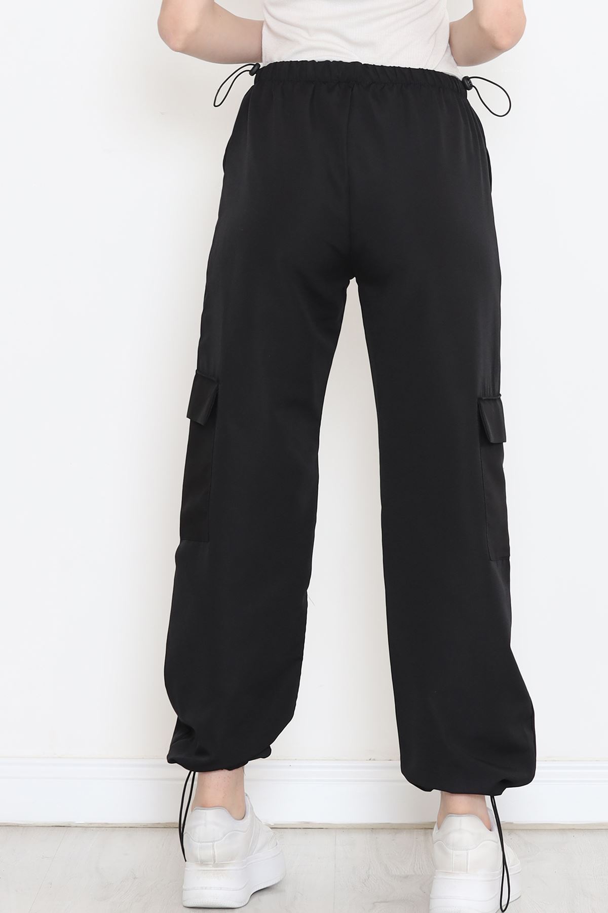 Cargo Pocket Parachute Fabric Pants Black - 931.1247.