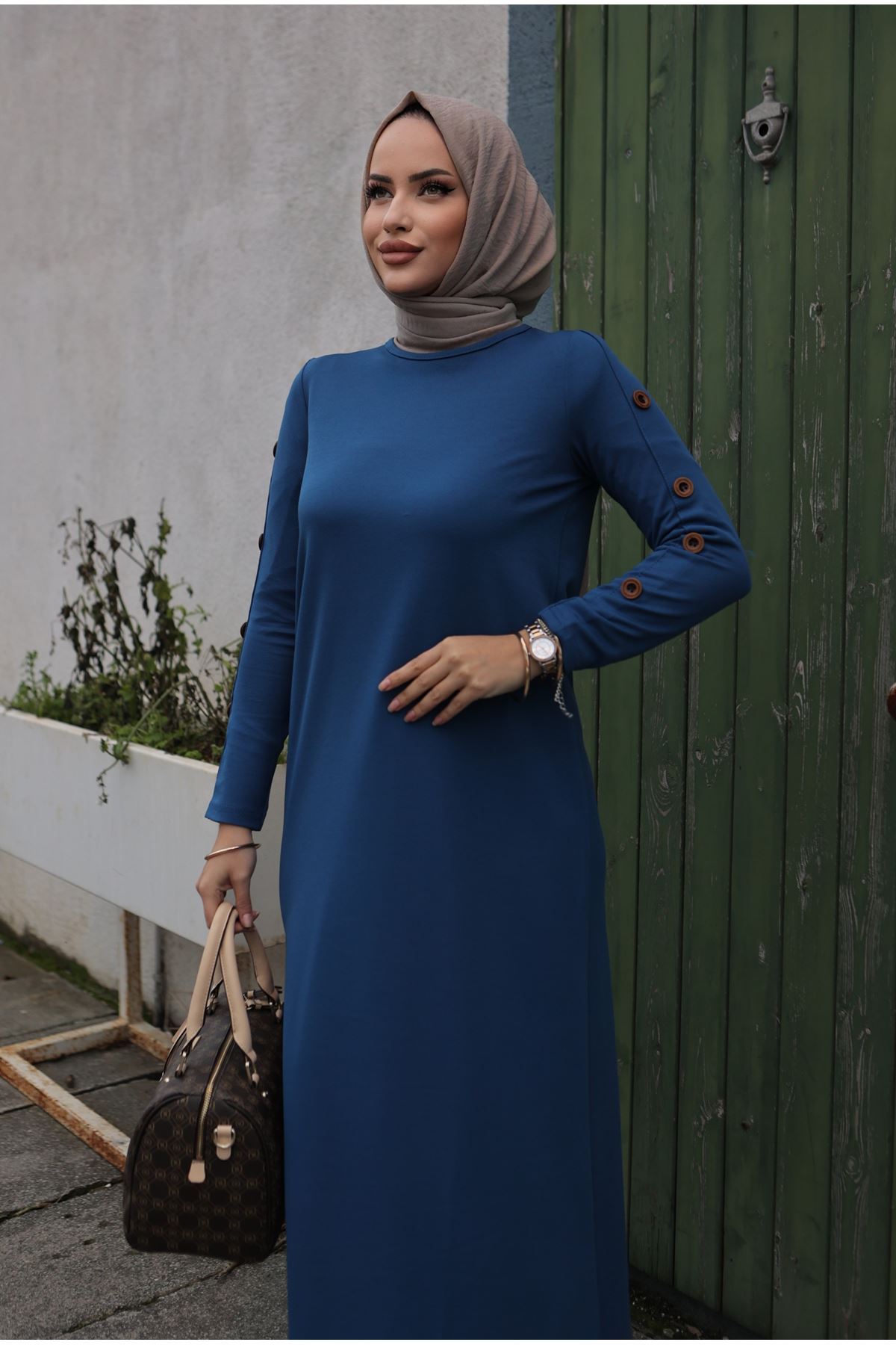 Dress with Buttoned Sleeves Blue - 10006.1778.