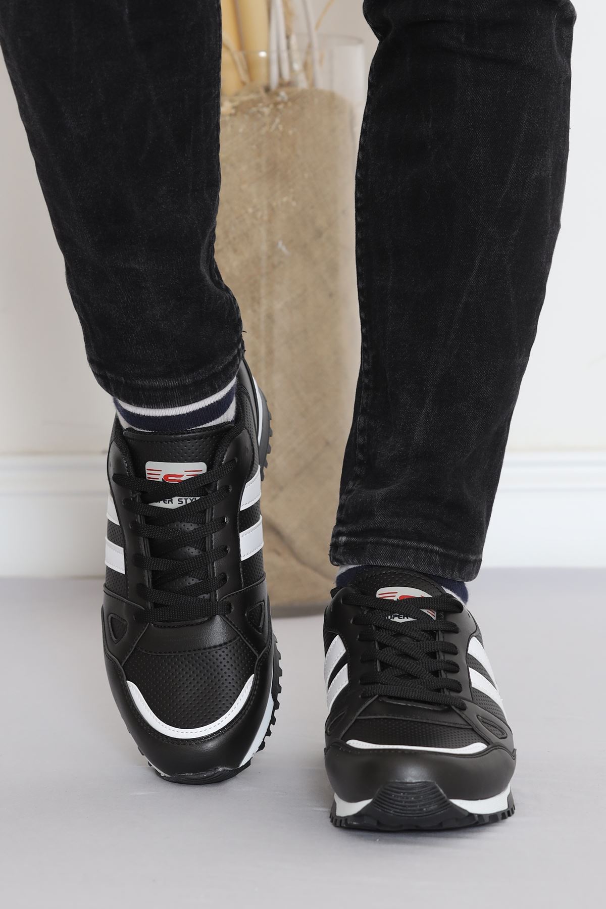 Men's Sneakers Black - 18519.264.