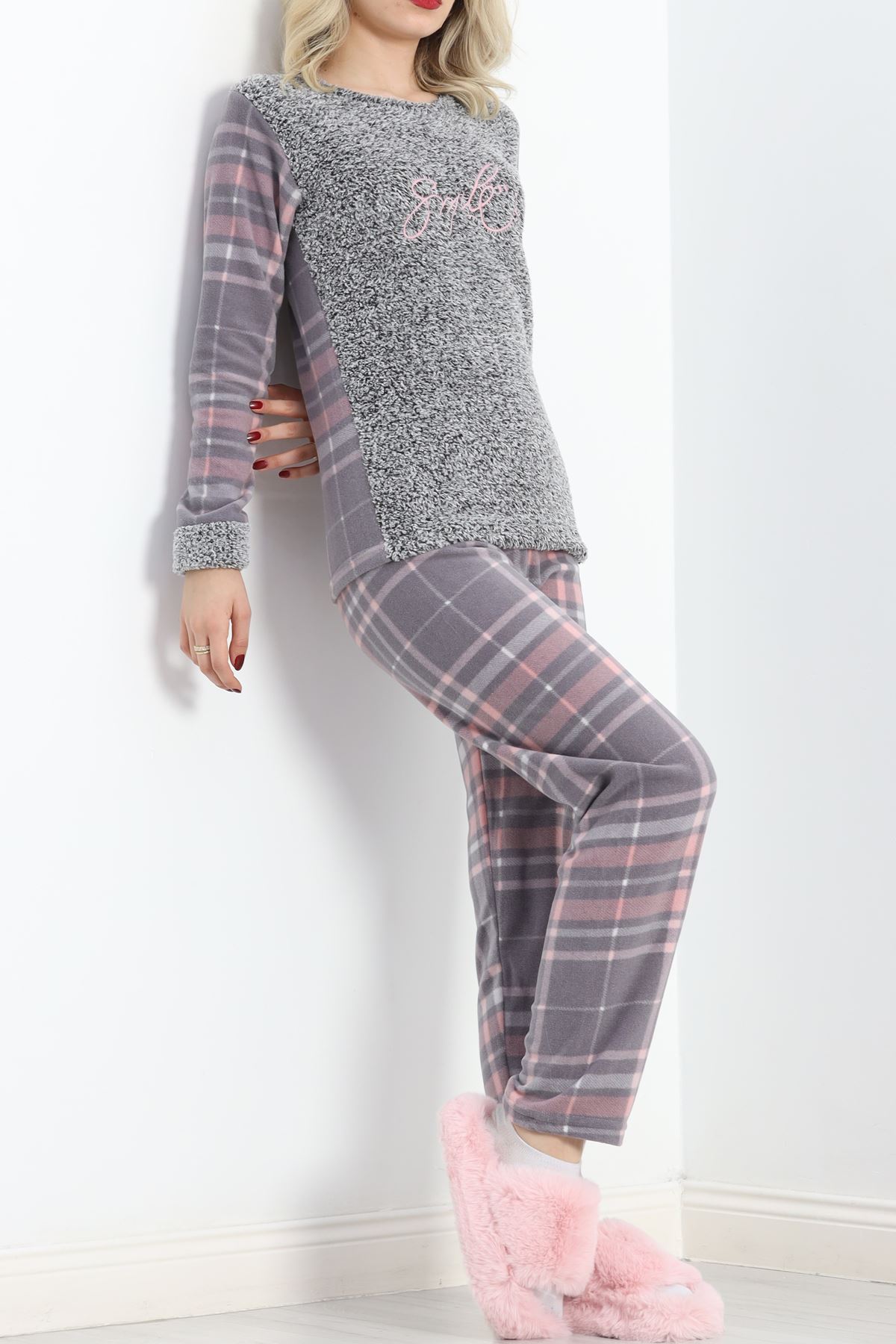 Peluş Polar Pijama Takımı Grikareli - 19178.1050.