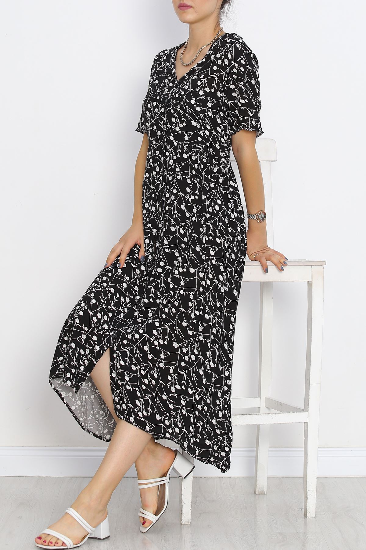 Buttoned Belted Dress Black and White - 716.1247.