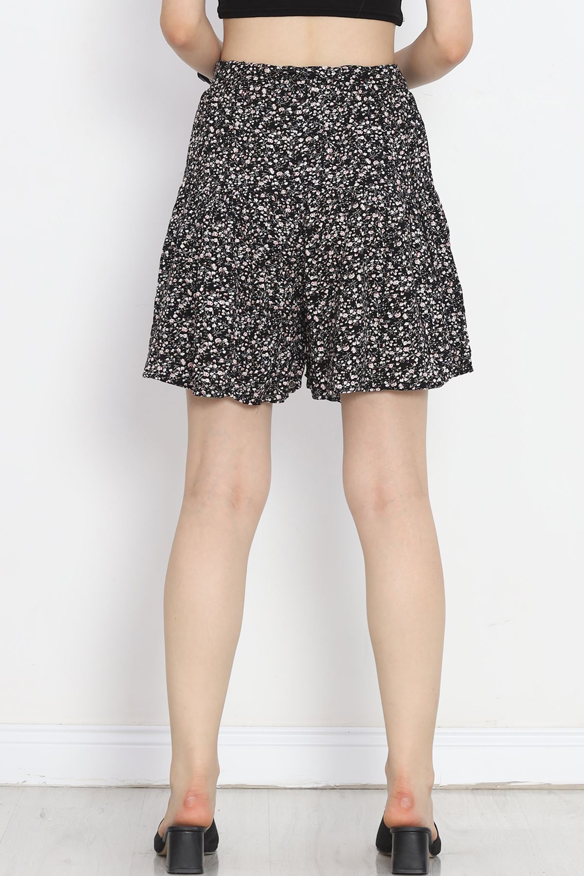 Skirt with Belted Shorts Patterned Black - 16701.1355.