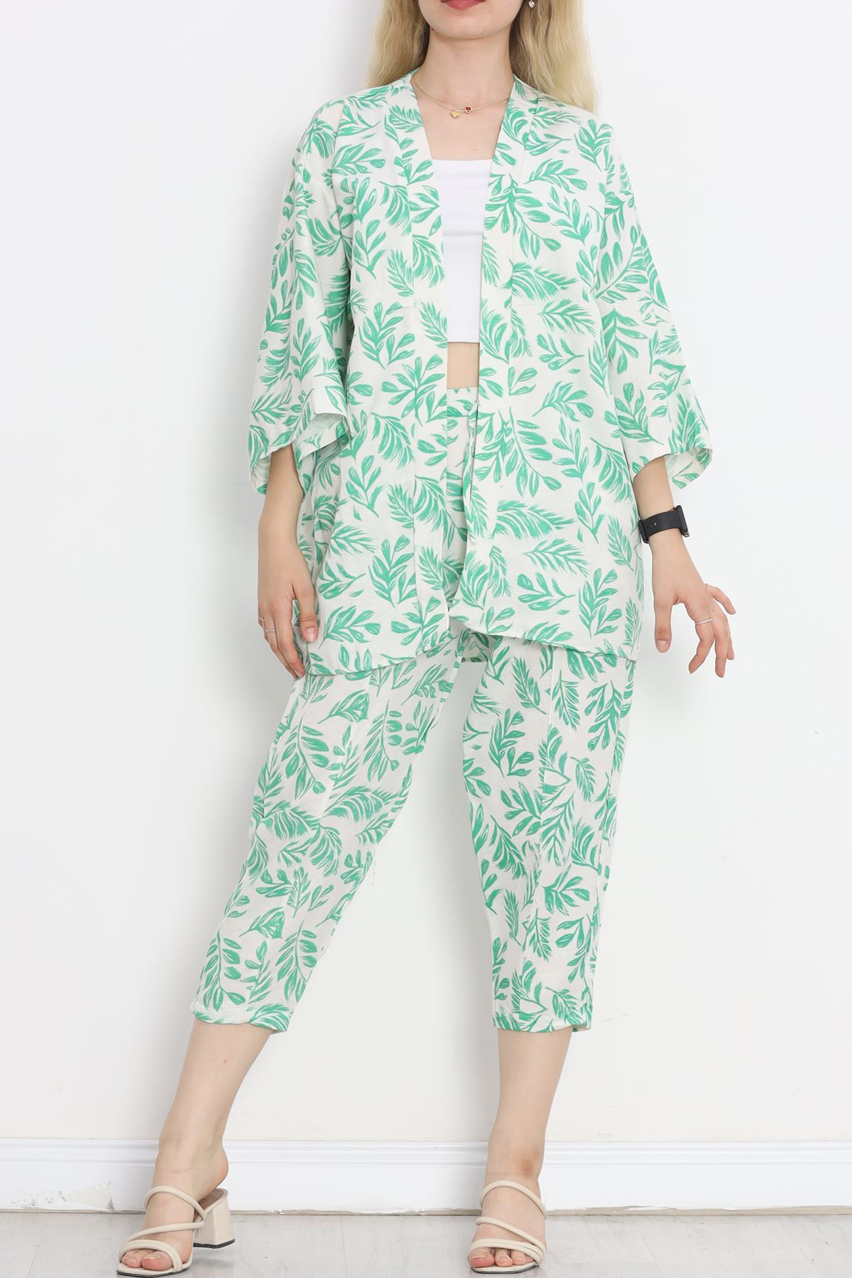 Kimono Suit in Green - 152342.701.