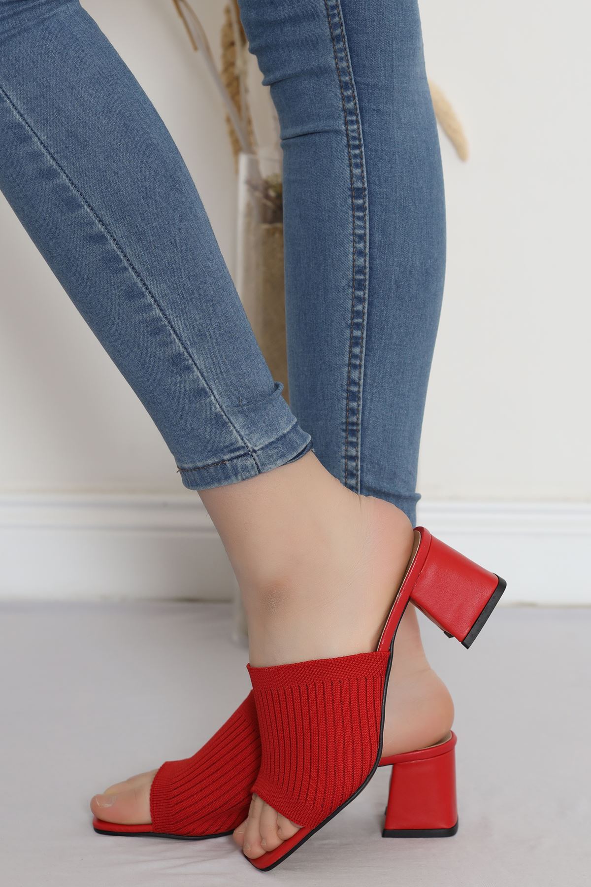 5 Cm Heeled Slippers Red - 18199.264.