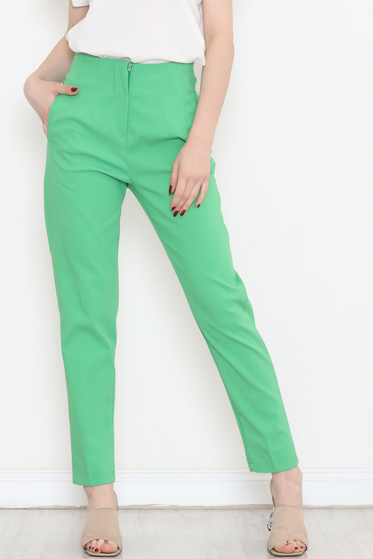 Double Trousers with Waist Cuffs Green - 20647.683.