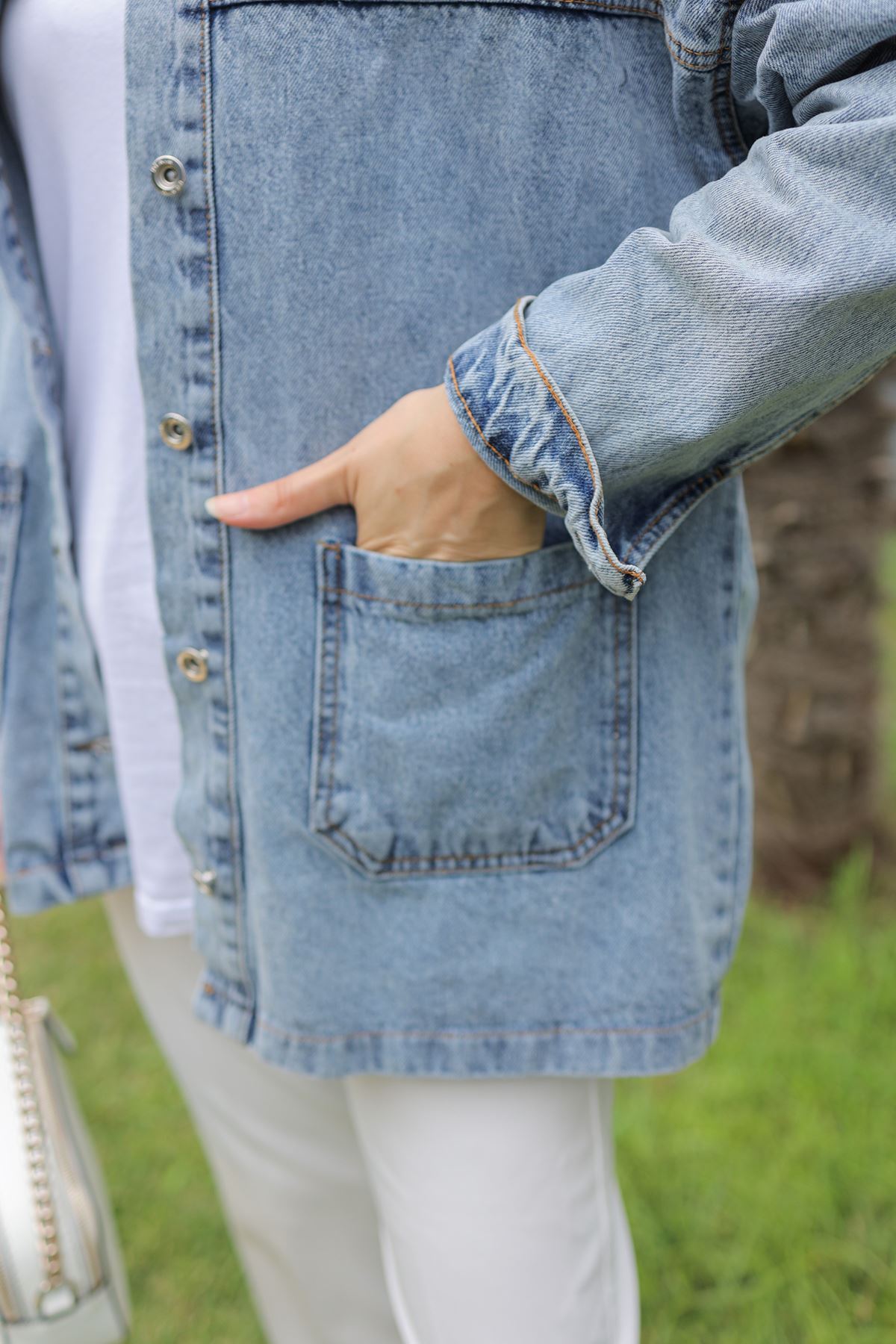 Jeans Jacket with Front Pocket Light Blue - 16696.1778.