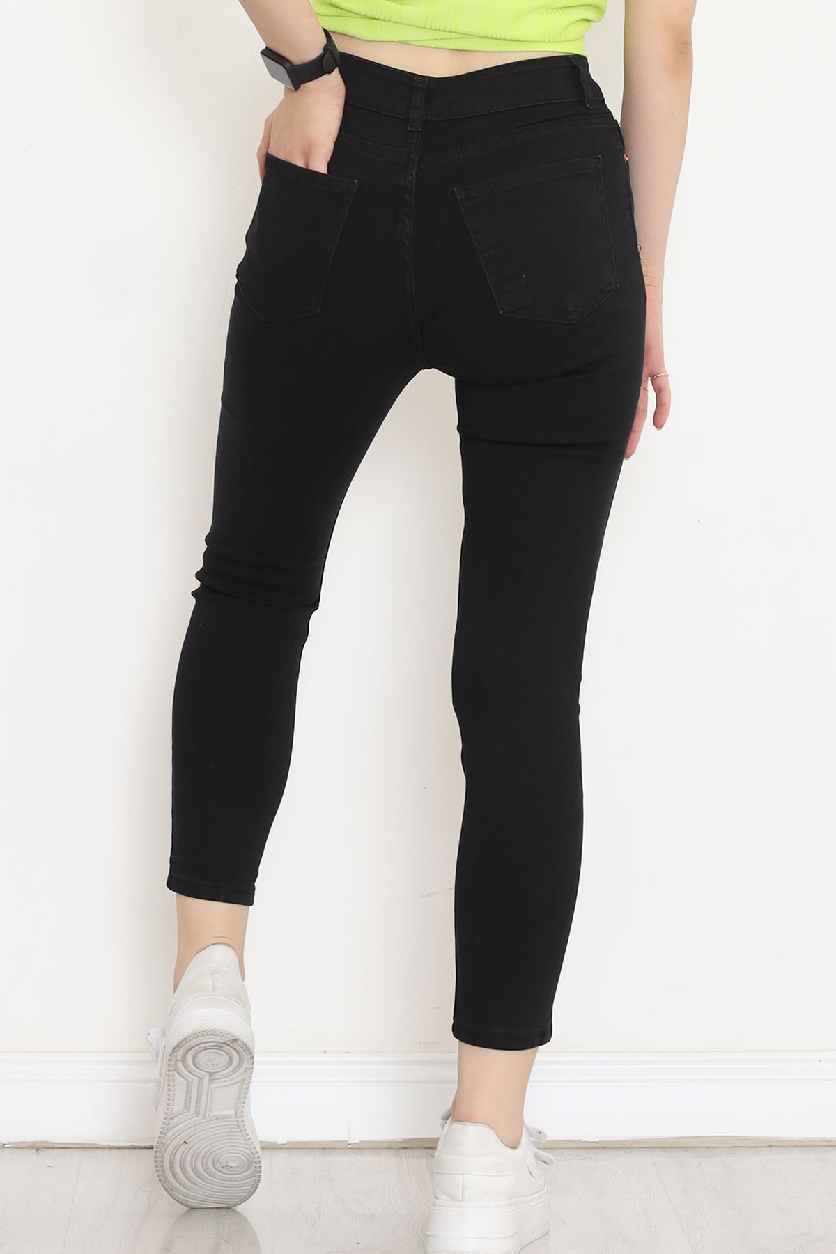 Narrow Leg Lycra Jeans Black - 18683.1431.