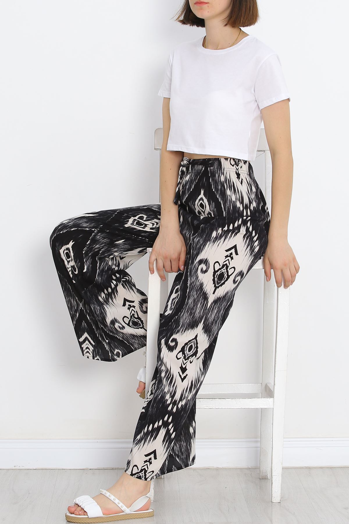 Patterned Woven Pants Black Patterned - 18979.1095.