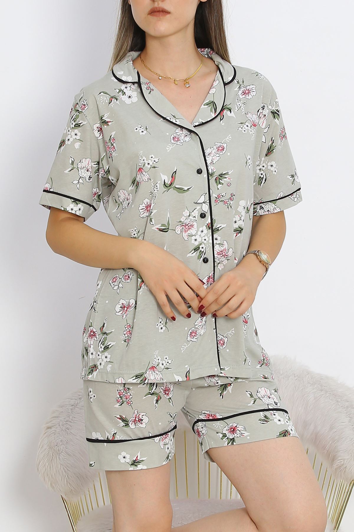 Buttoned Shorts Pajama Set Light Green - 18944.1567.