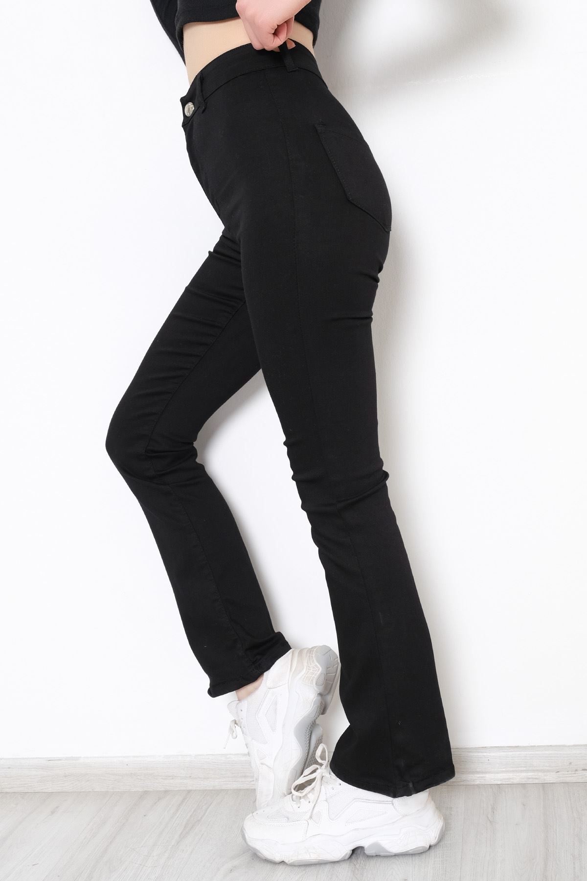 Flared Fade-Free Jeans Black - 1432.1431.