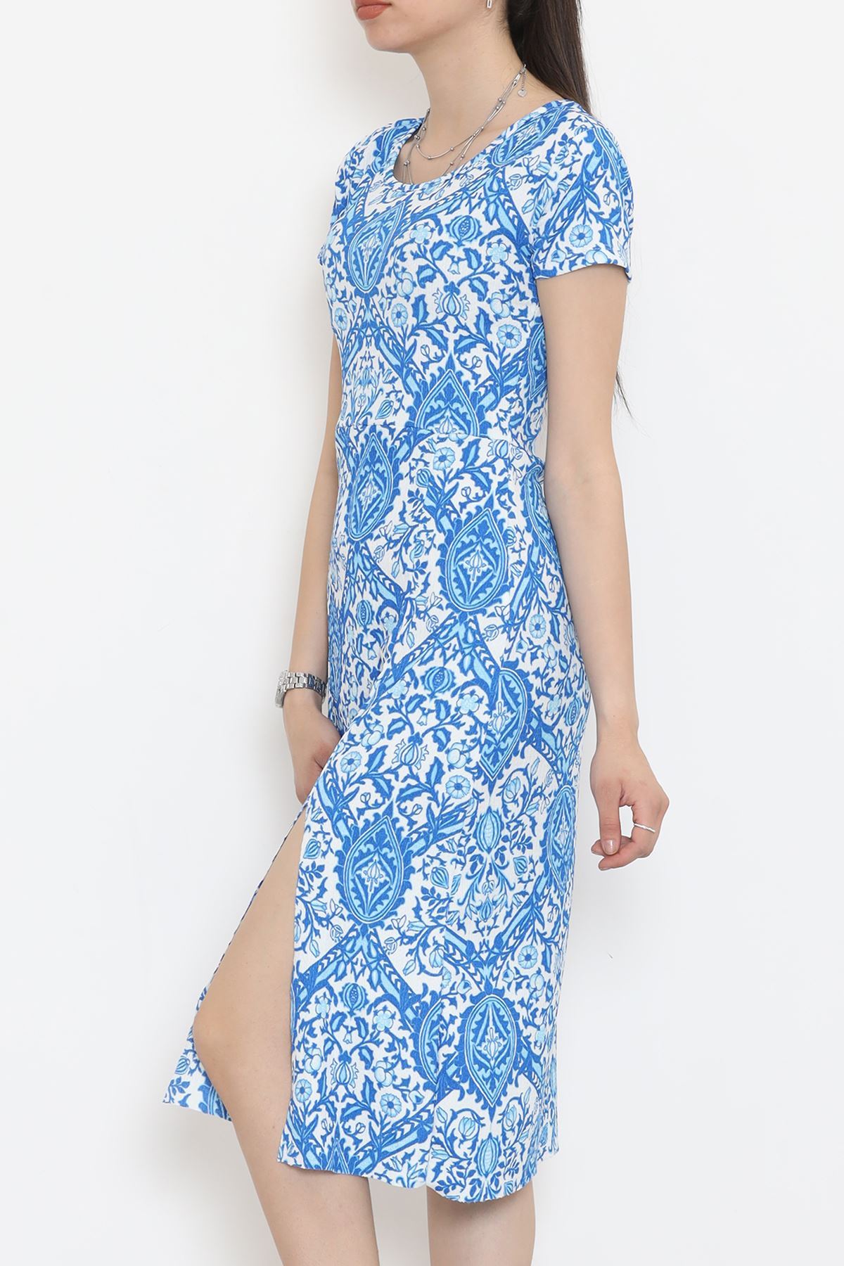 Crew Neck Floral Slit Dress Maviekru - 18327.555.