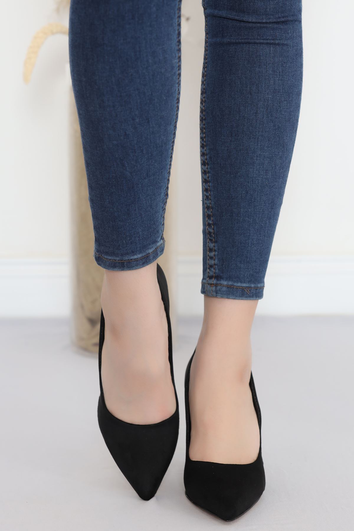 8 Cm Heeled Shoes Suede Black - 17347.264.