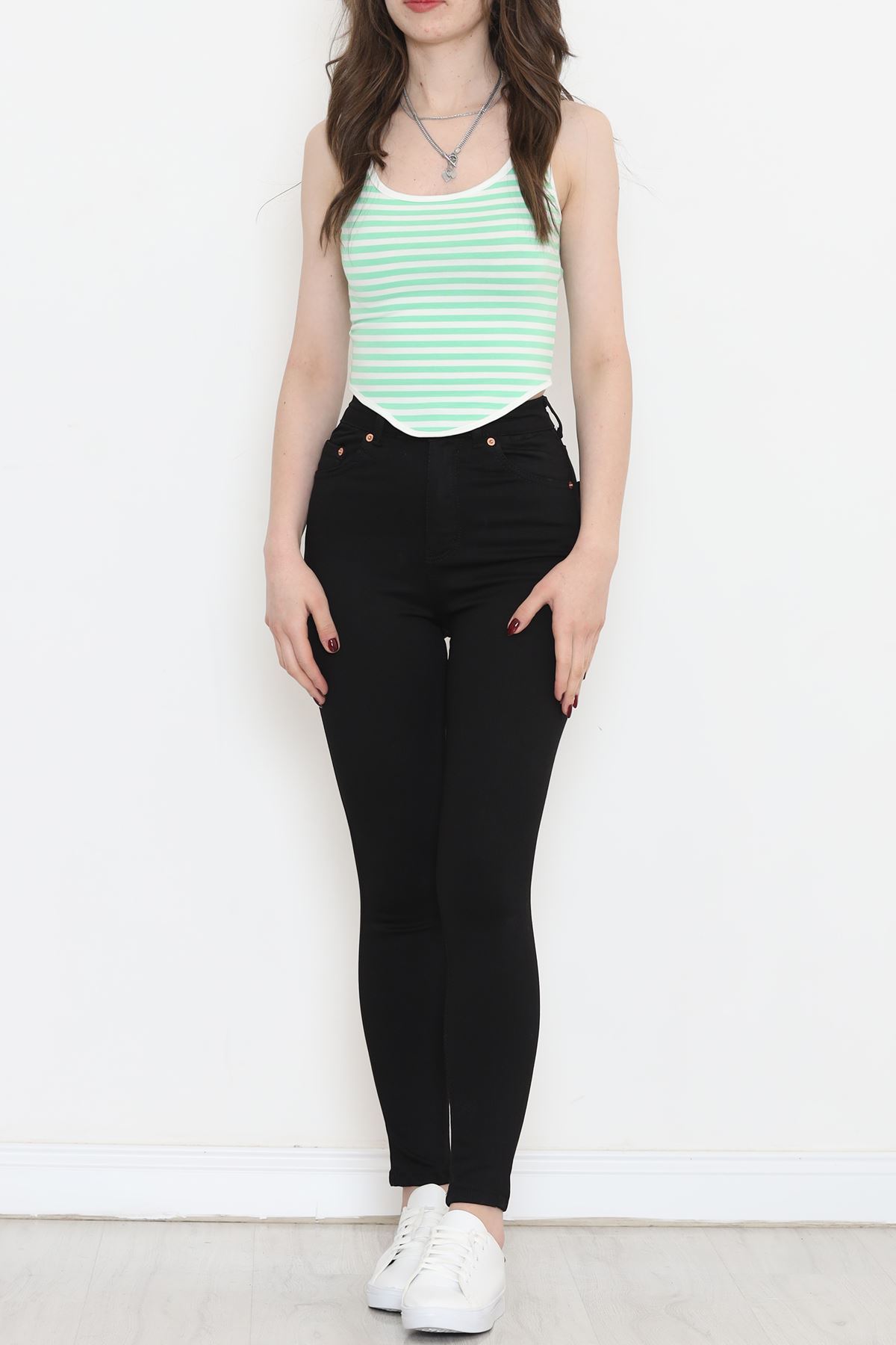 Narrow Leg Jeans Black - 10801.1431.