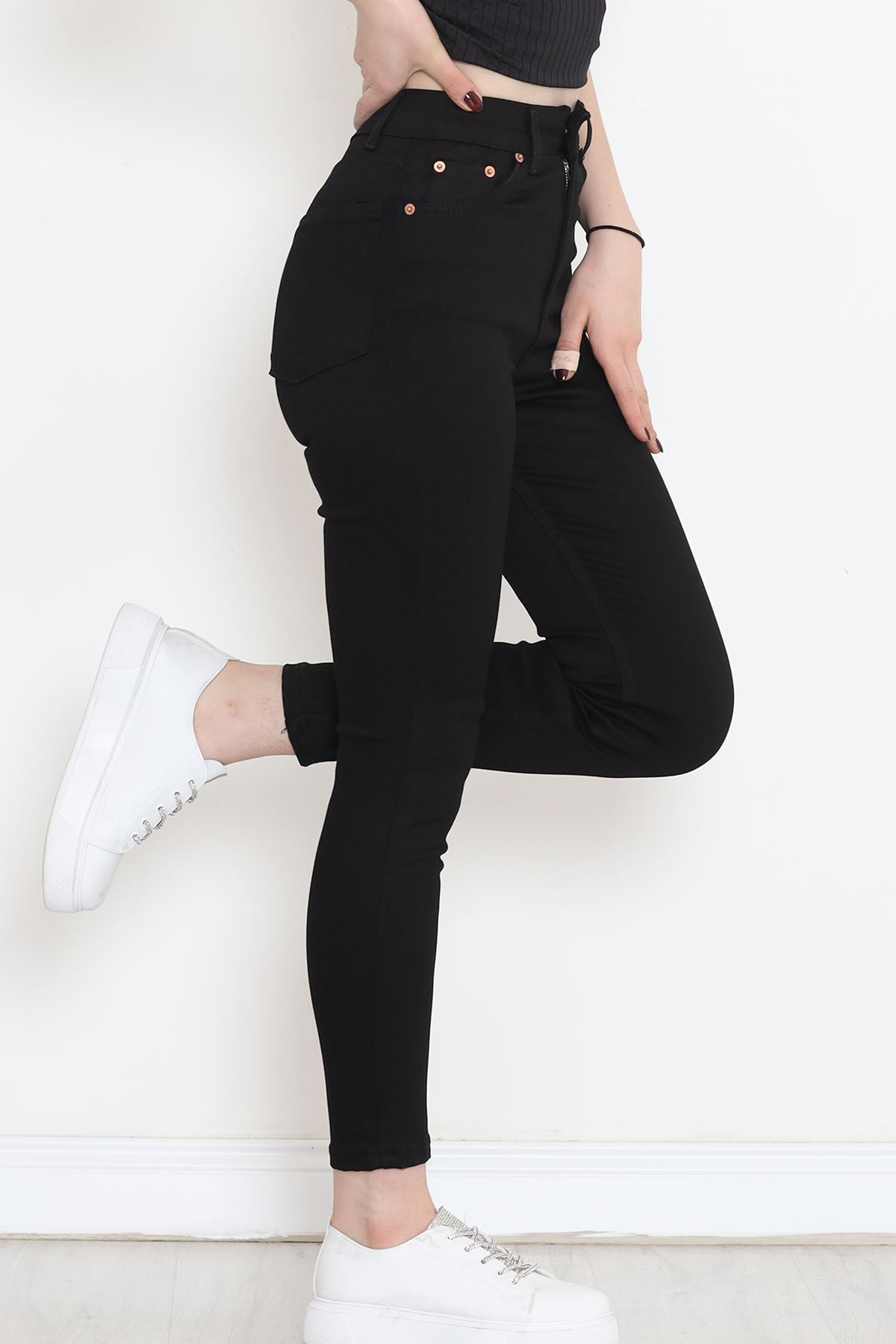 Narrow Leg Jeans Black - 18223.1431.