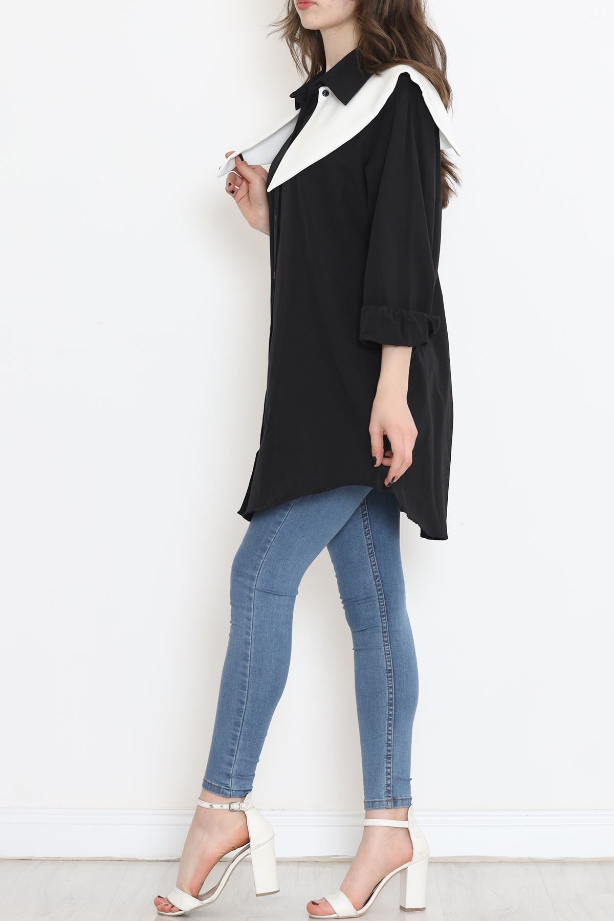 Wide Collar Poplin Shirt Black - 16718.255.