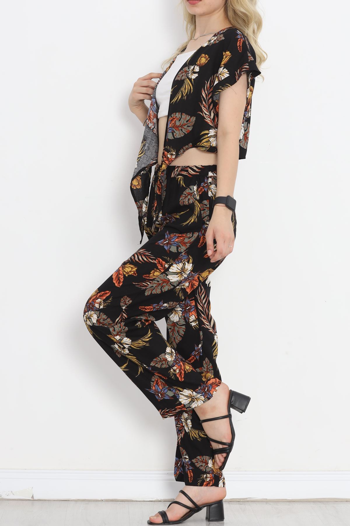 Patterned Suit Black Floral - 18729.701.