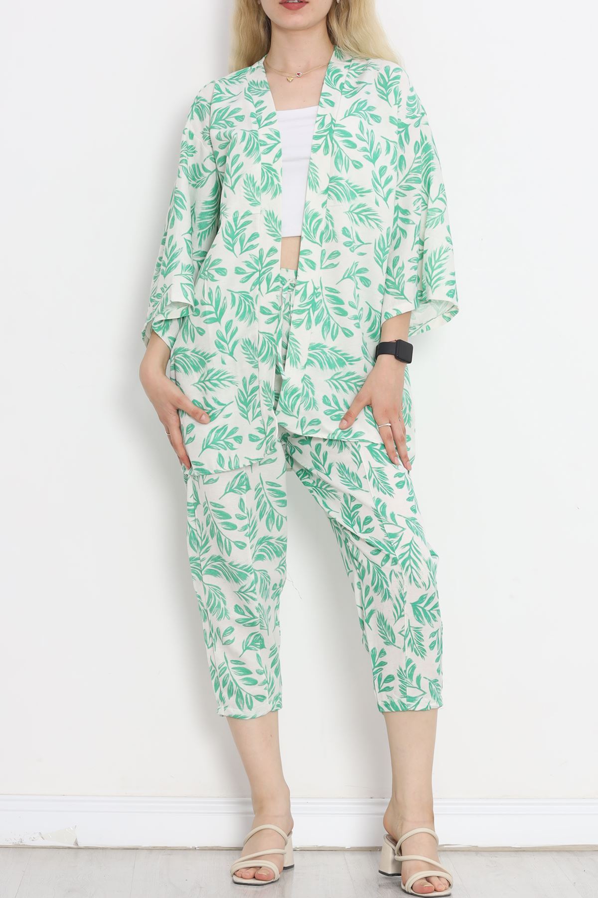 Kimono Suit in Green - 152342.701.