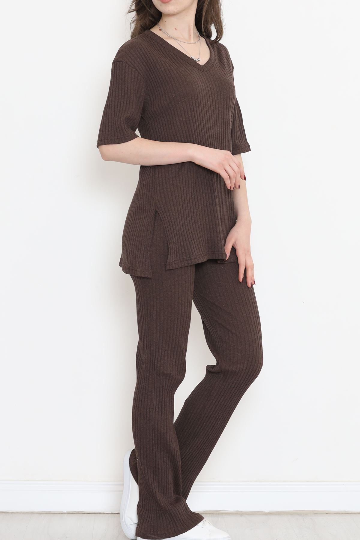 V-Neck Fitted Suit Coffee - 11230.1567.