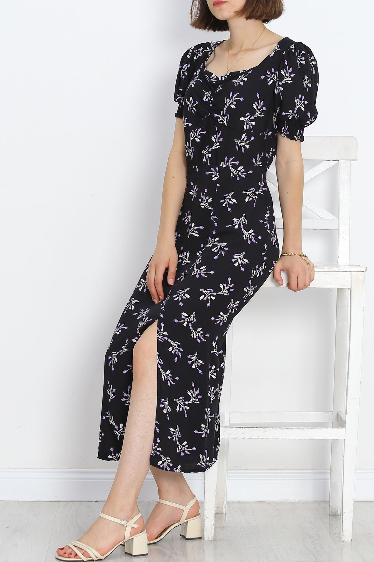 Kiss Neck Dress Black and Lilac - 696.1247.