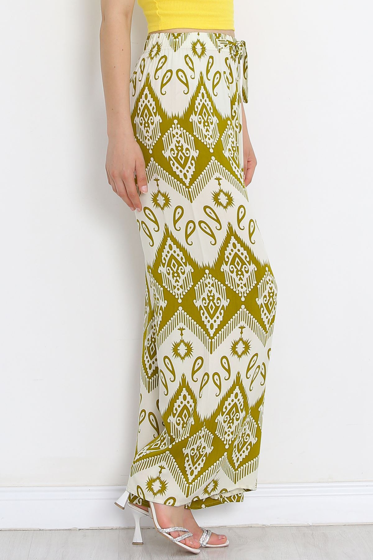 Patterned Woven Pants Oil Green - 18979.1095.