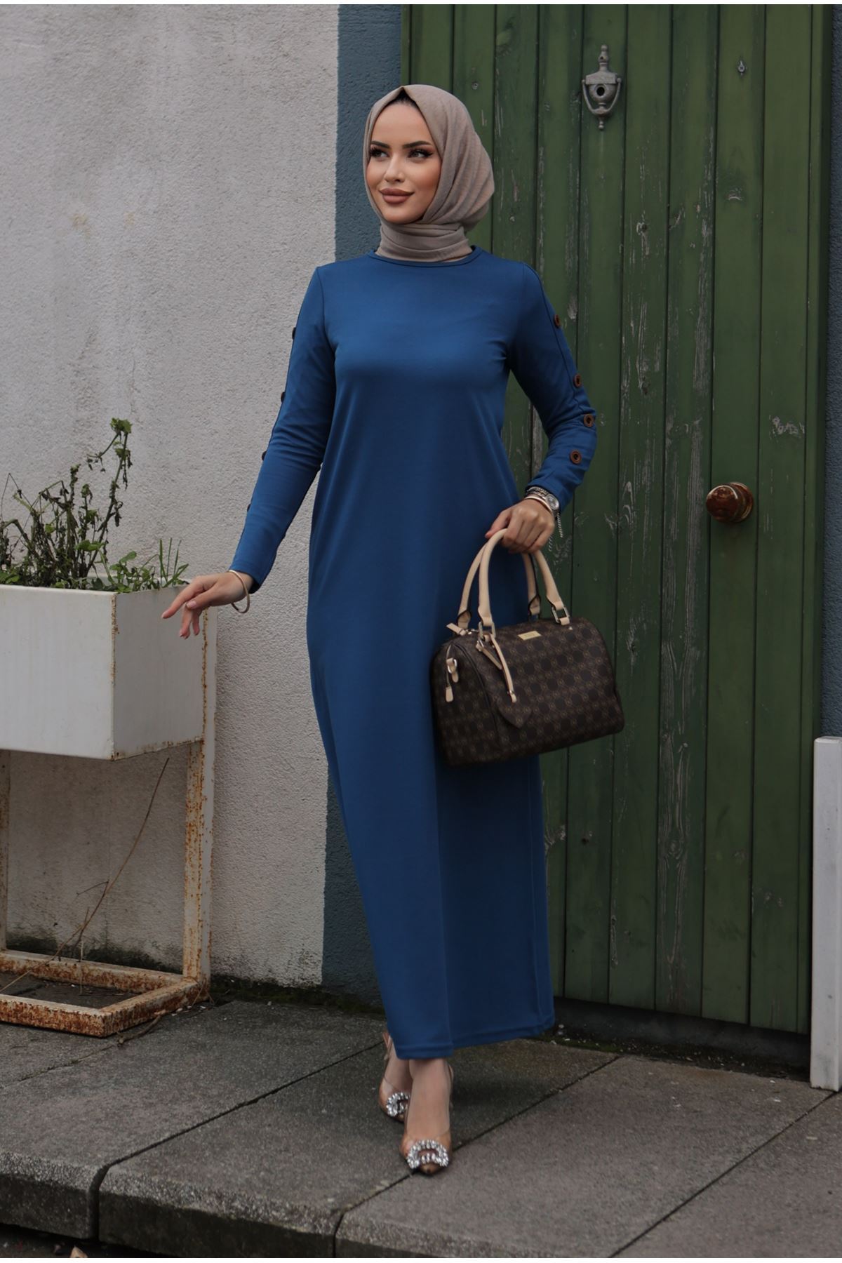 Dress with Buttoned Sleeves Blue - 10006.1778.