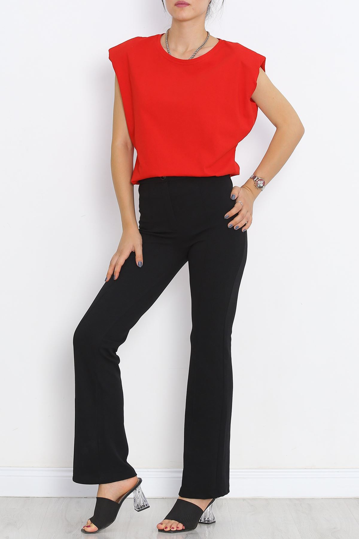 Sleeveless T-shirt with Wadding Red - 15874.1567.