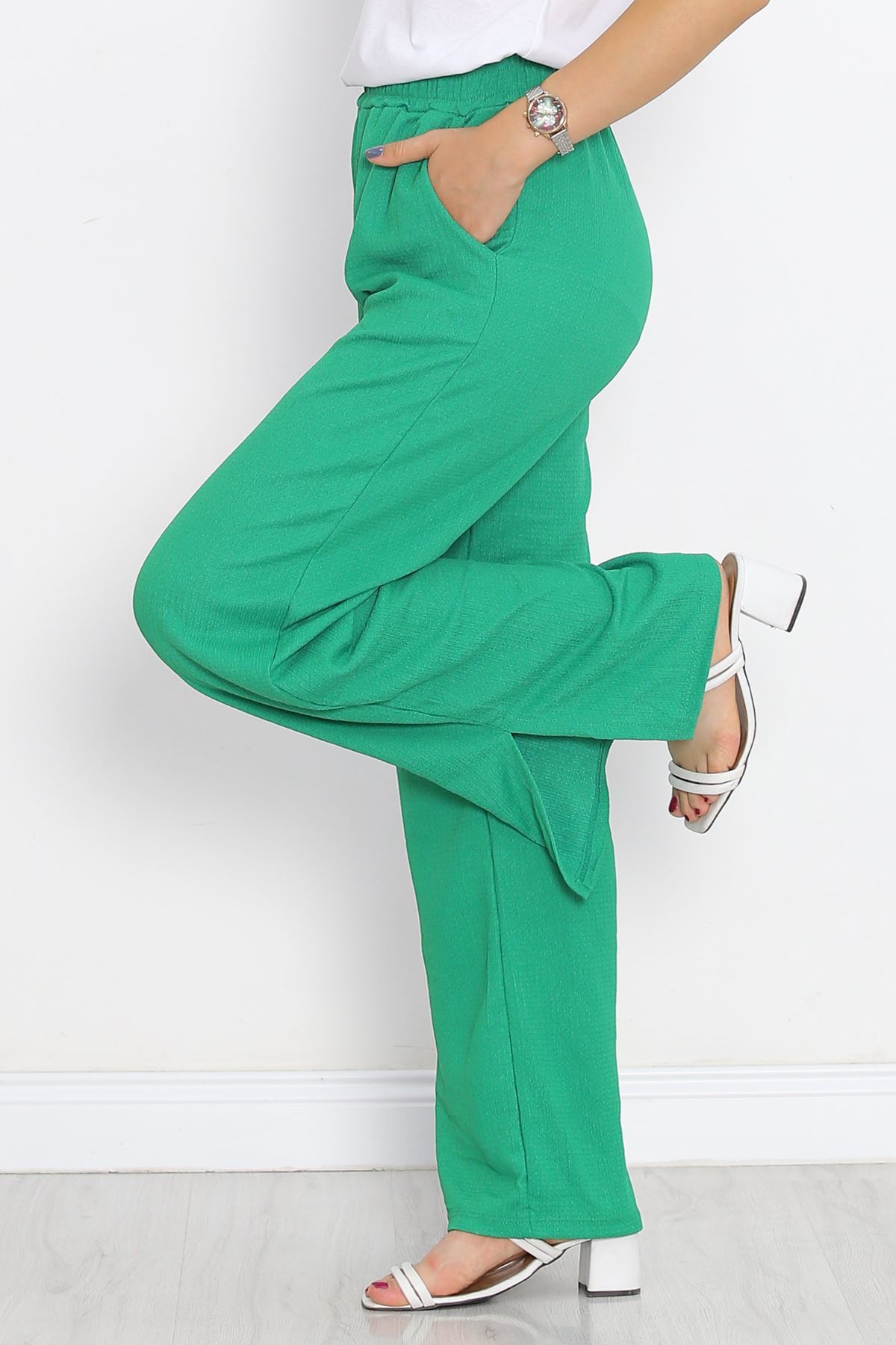 Cuffed Pants with Cuff Slits Green - 18904.1247.