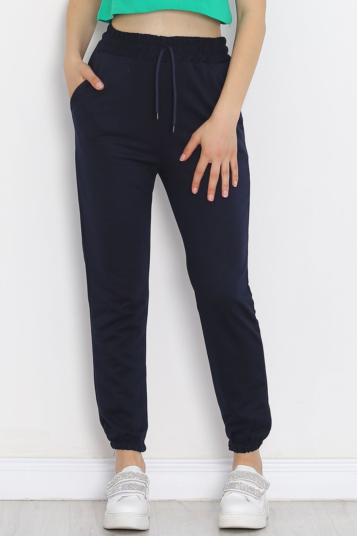 Slim Leg Sweatpants Navy Blue - 18960.1431.