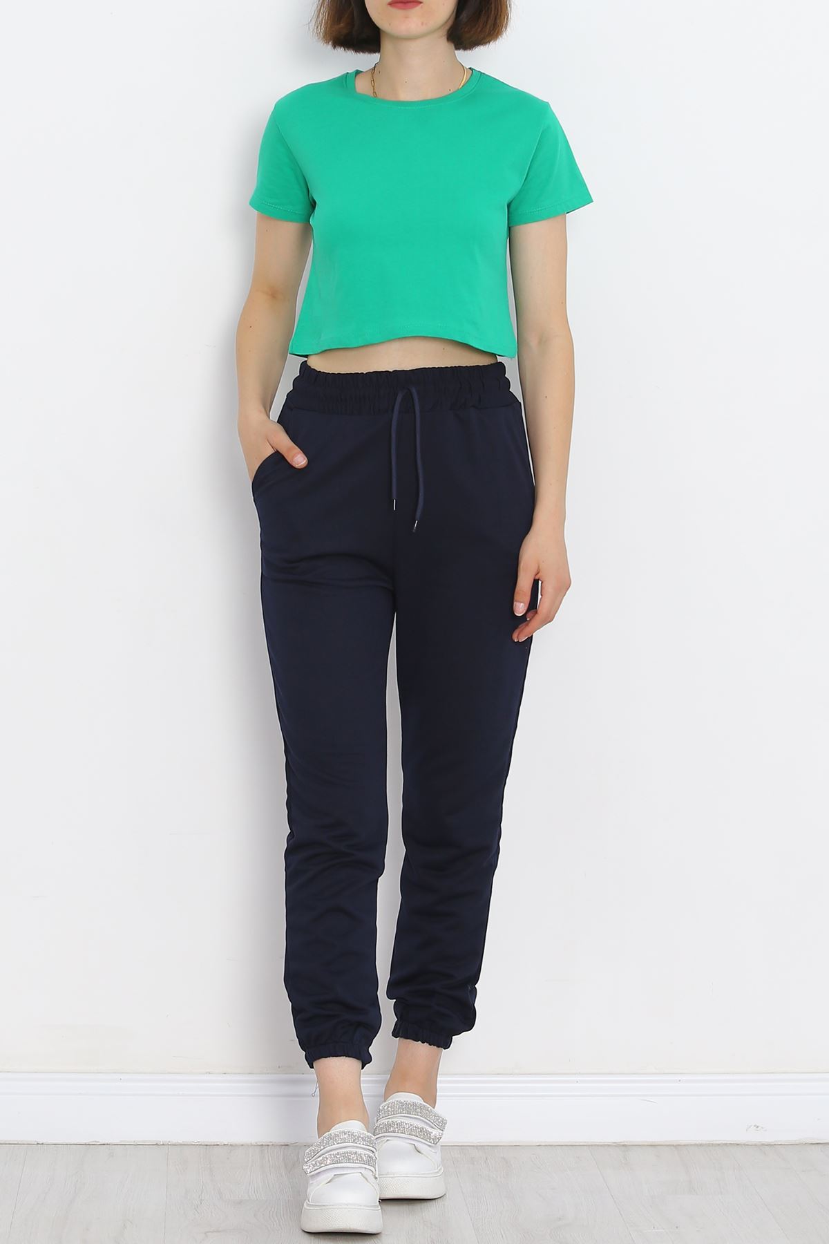 Crew Neck Crop T-shirt Benetton - 18962.1247.