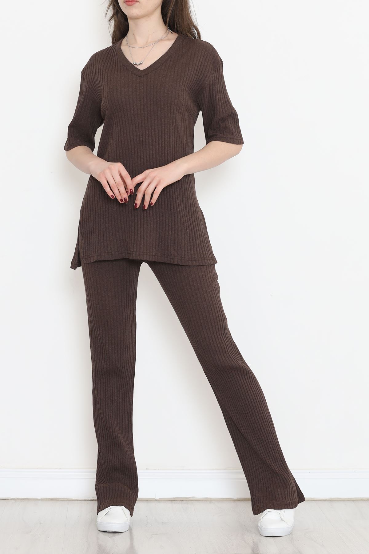 V-Neck Fitted Suit Coffee - 11230.1567.